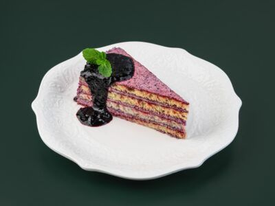 Торт чернично-йогуртовый