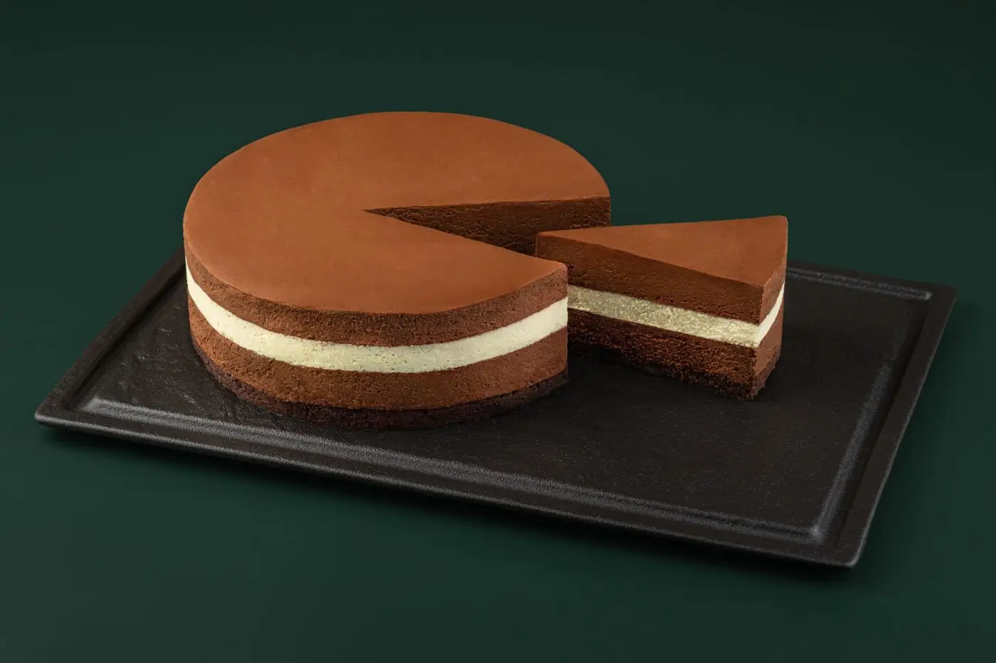 Шоколад-маракуйя — шоколадный бисквит, мусс из 2х видов горького шоколада